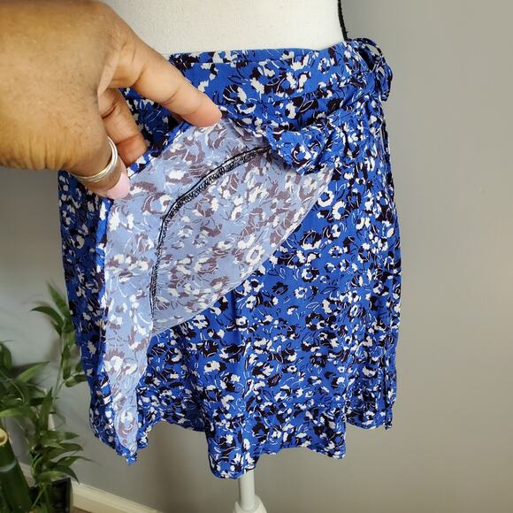 Zara Blue Mini Floral Wrap Skirt L - Picture 4 of 8